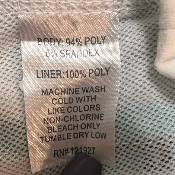 johnnie-O Surfboard Swim Trunks. XL Boys. - Picture 8 of 8